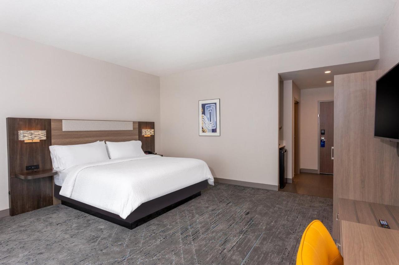 Holiday Inn Express - Starke By Ihg Buitenkant foto