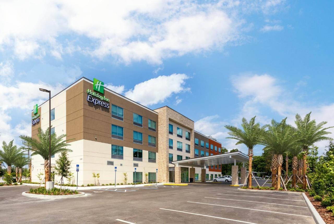 Holiday Inn Express - Starke By Ihg Buitenkant foto