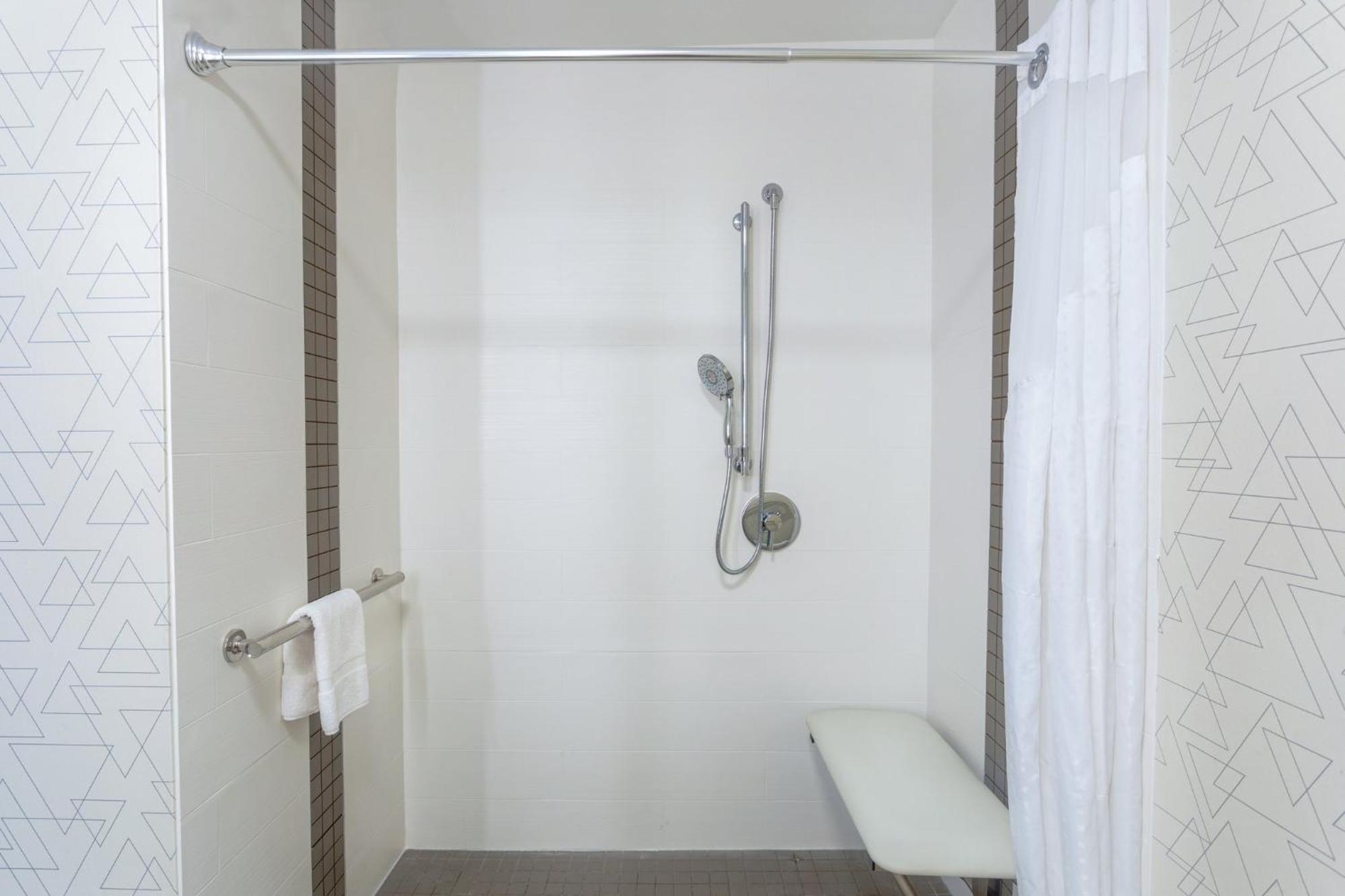 Holiday Inn Express - Starke By Ihg Buitenkant foto