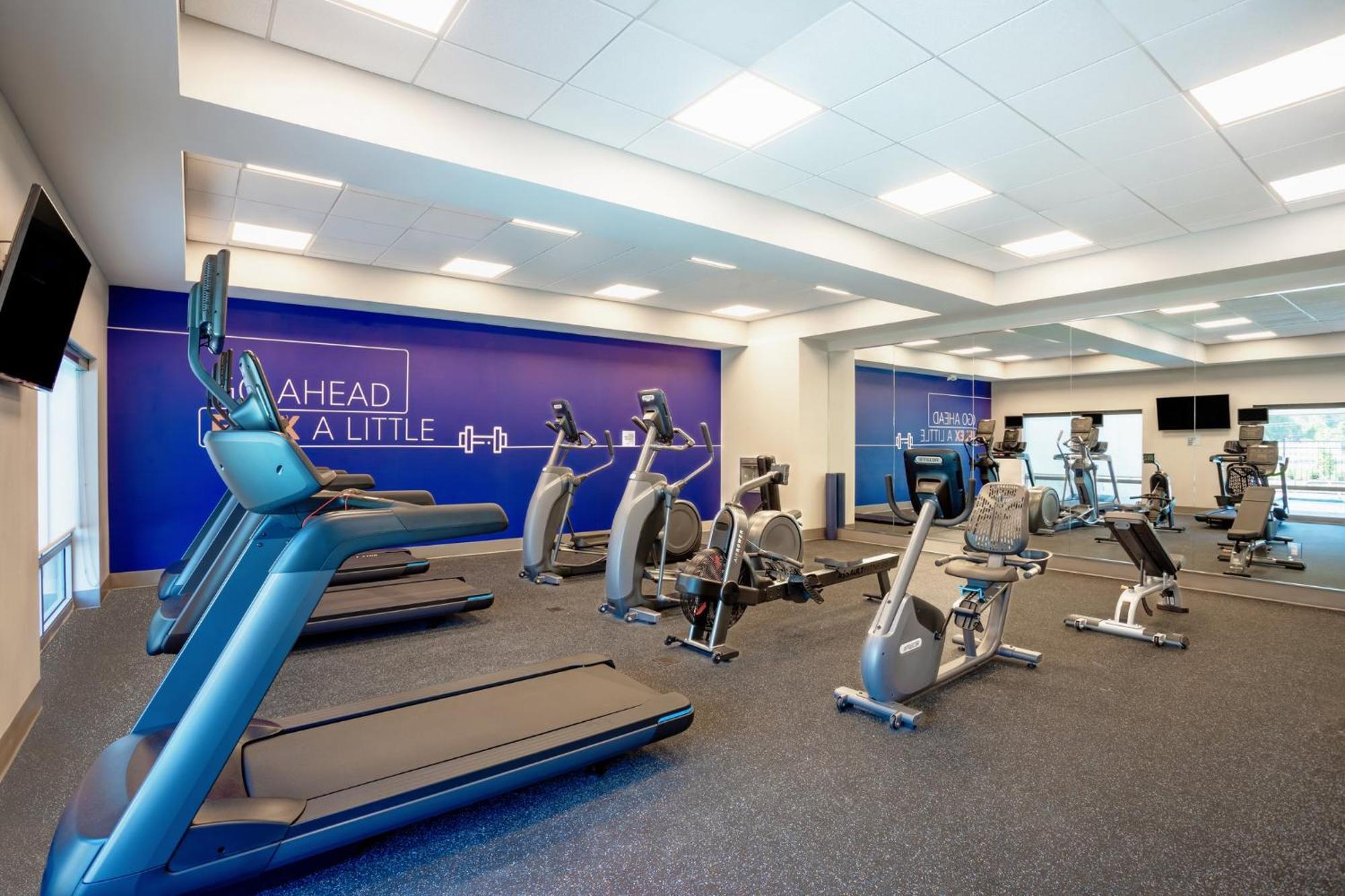 Holiday Inn Express - Starke By Ihg Buitenkant foto